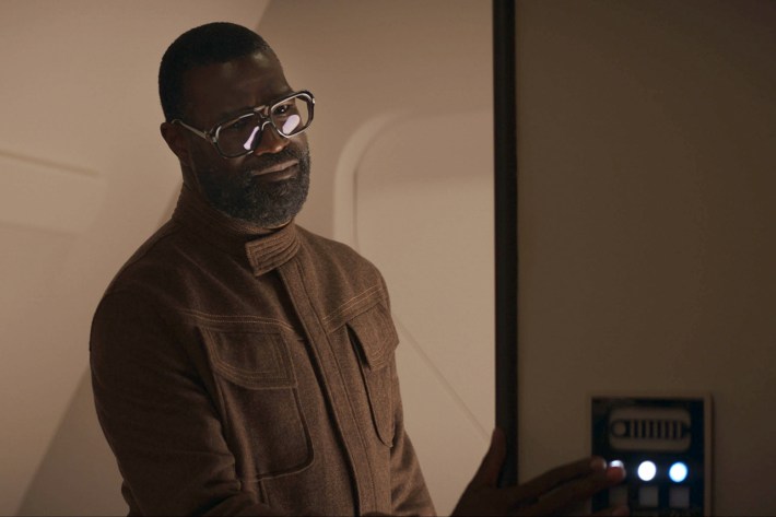 Wendle (Tunde Adebimpe) in Lucasfilm’s STAR WARS: SKELETON CREW, exclusively on Disney+. Photo courtesy of Lucasfilm. ©2024 Lucasfilm Ltd. & TM. All Rights Reserved.