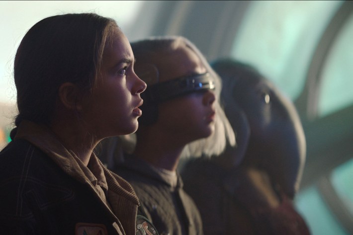 (L-R) Wim (Ravi Cabot-Conyers), Fern (Ryan Kiera Armstrong), KB (Kyriana Kratter) and Neel (Robert Timothy Smith) in Lucasfilm’s STAR WARS: SKELETON CREW, exclusively on Disney+. Photo courtesy of Lucasfilm. ©2024 Lucasfilm Ltd. & TM. All Rights Reserved.