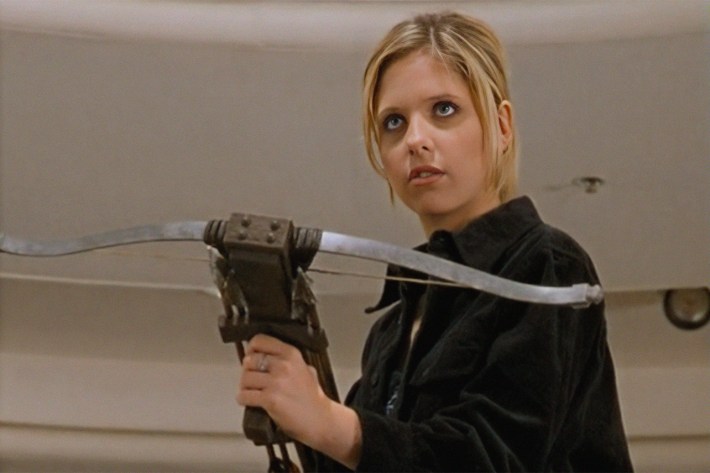 Buffy with crossbow