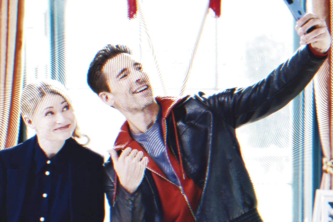 Emilie de Ravin and Andrew Walker