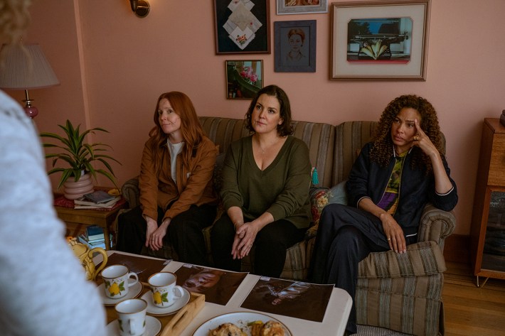 Lauren Ambrose as Van, Melanie Lynskey as Shauna and Tawny Cypress as Taissa