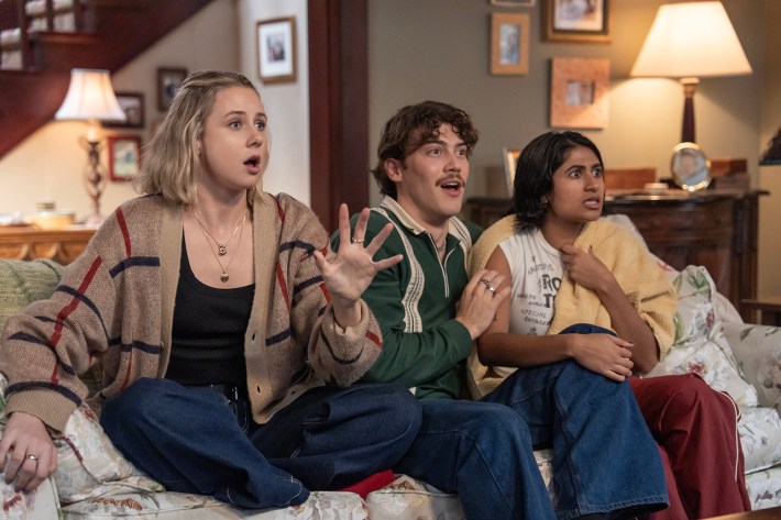 Lucy Freyer as Billie, Jack Innanen as Paul Baker, Amita Rao as Issa