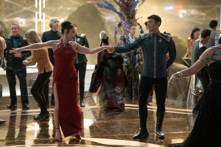Christina Chong as Laían and Ethan Peck as Spock