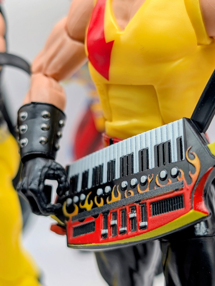 Cold Slither box set - Torch's keytar