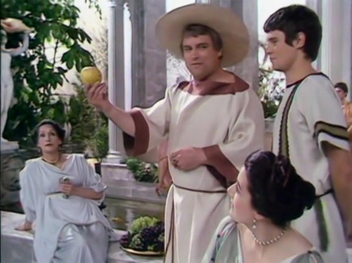 Augustus in sun hat