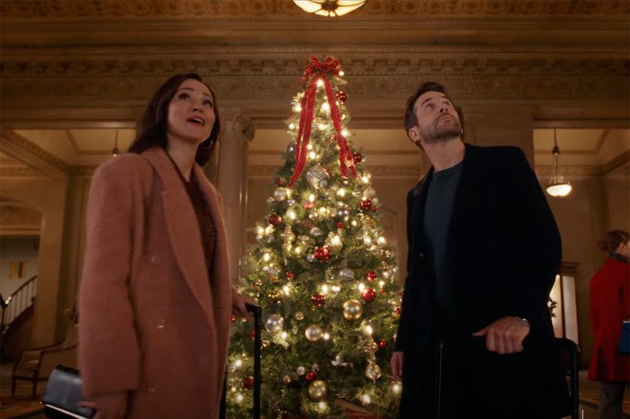 Reeser and Matter in front of tree