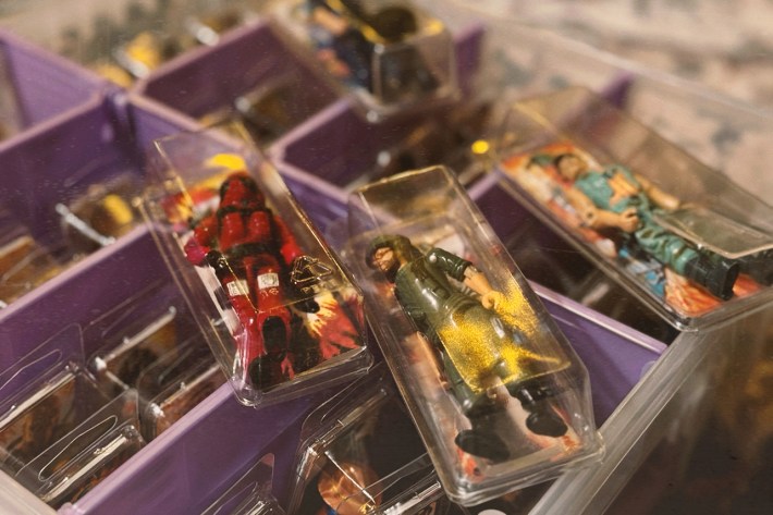 Joes in clamshell cases