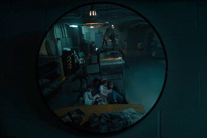 Teens hiding in hospital basement from demo-dogs