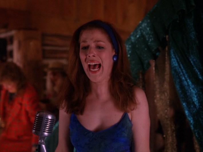 screaming extra
