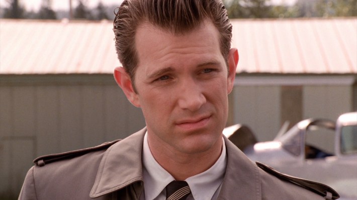 Chris Isaak