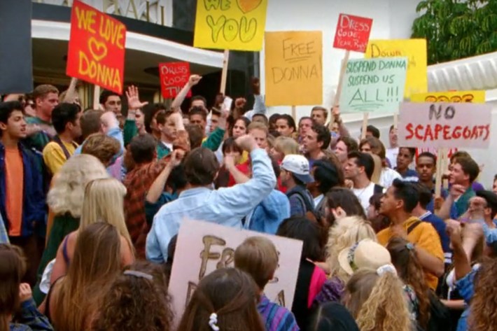 Everyone protesting Donna Martin not graduating