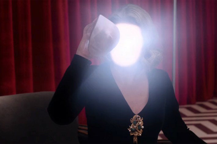 Laura with a face of light