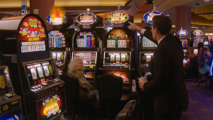 Dougie/Cooper and old woman in casino