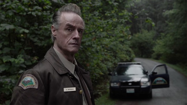 Det. Andy outside