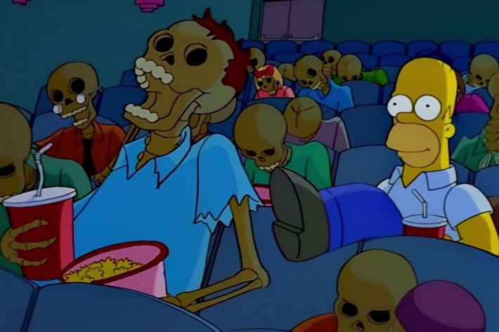 Homer in theater of corpses